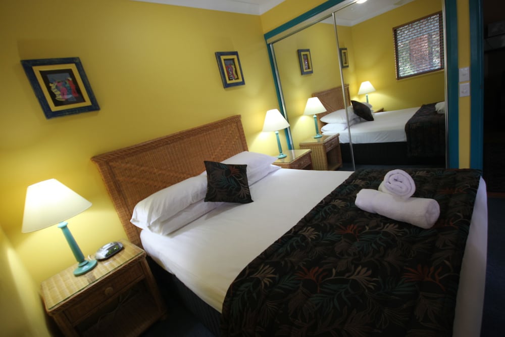 Aruba Beach Resort 9/67