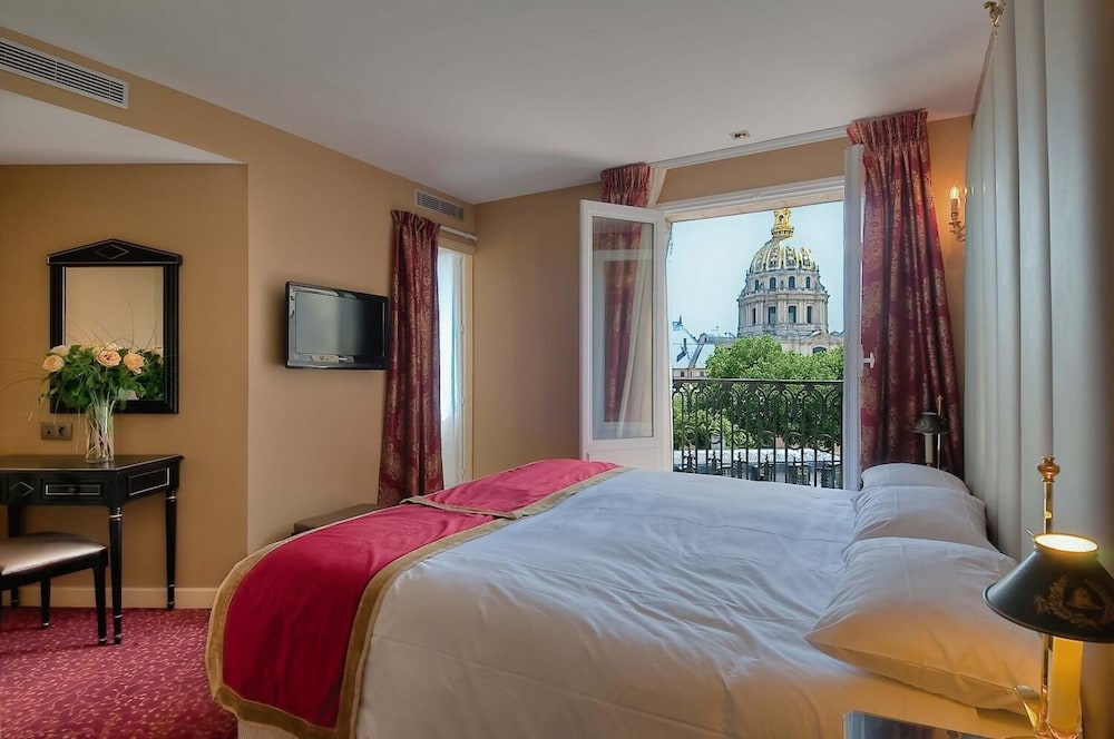Hotel de L Empereur by Malone 23/64