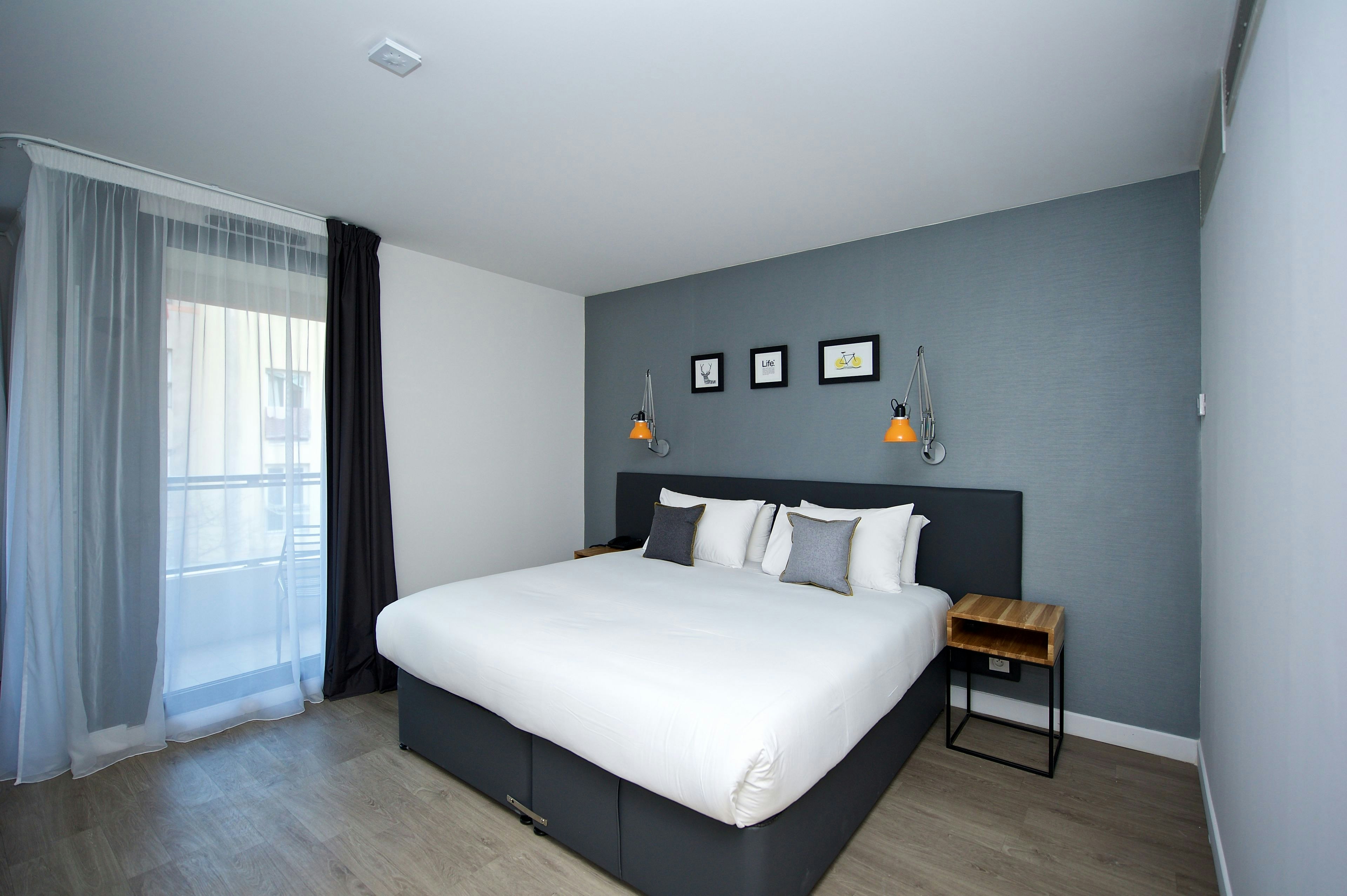 Staycity Aparthotels Centre Vieux Port 2/19