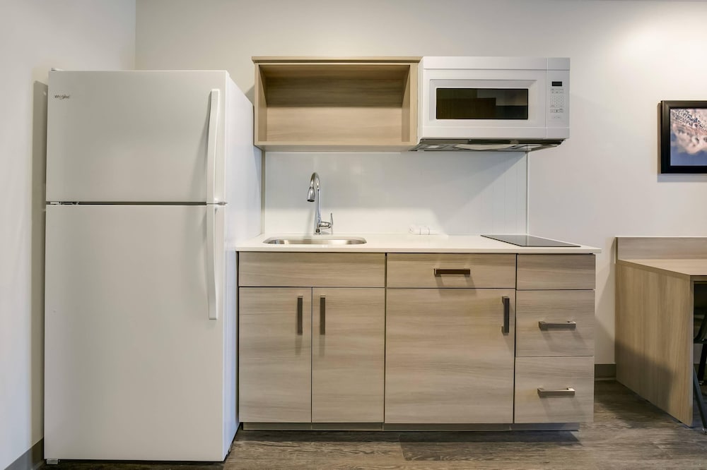 WoodSpring Suites Knoxville West 44/45