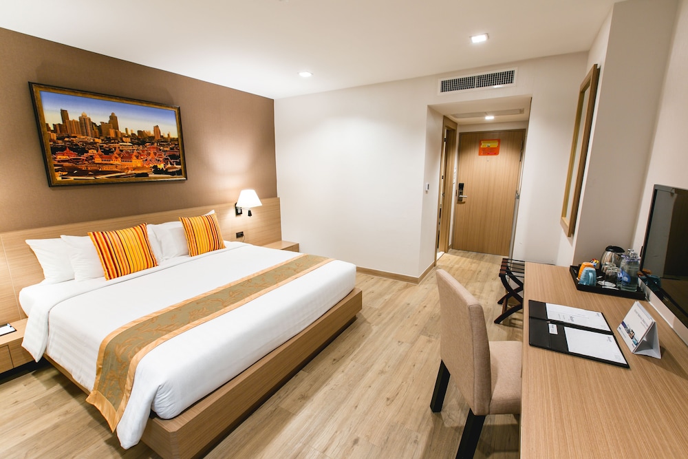 Adelphi Pattaya 20/61