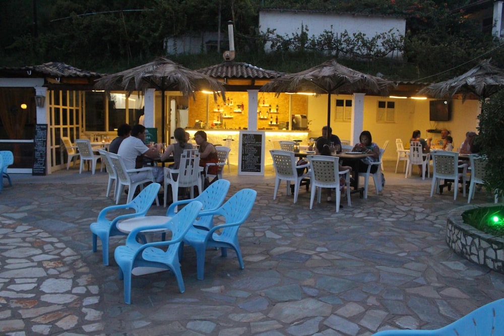 Le Mirage Hotel 40/51