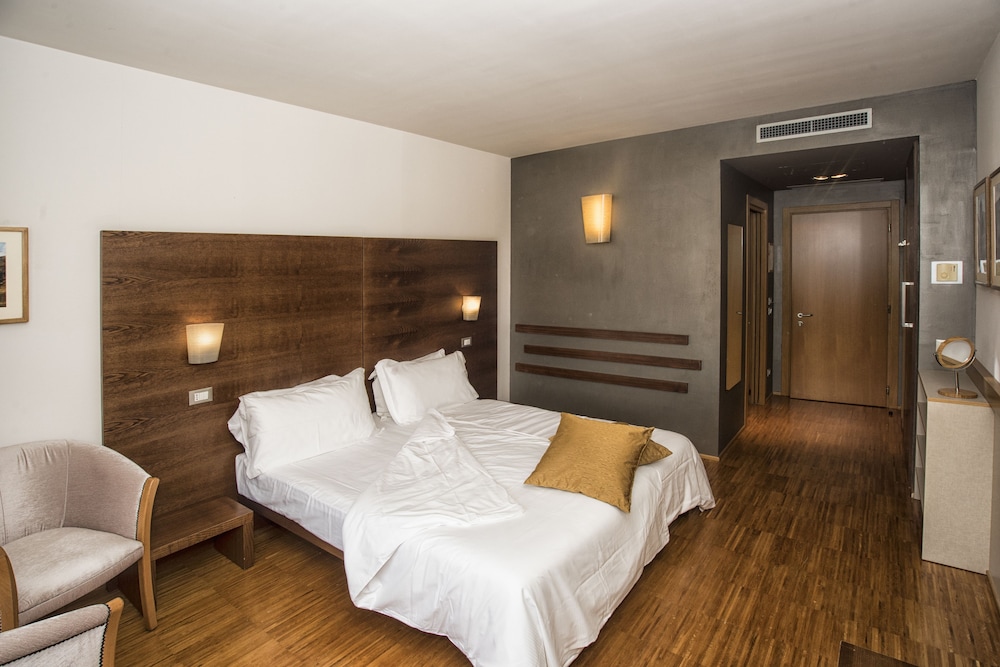 Hotel Cortese 21/60
