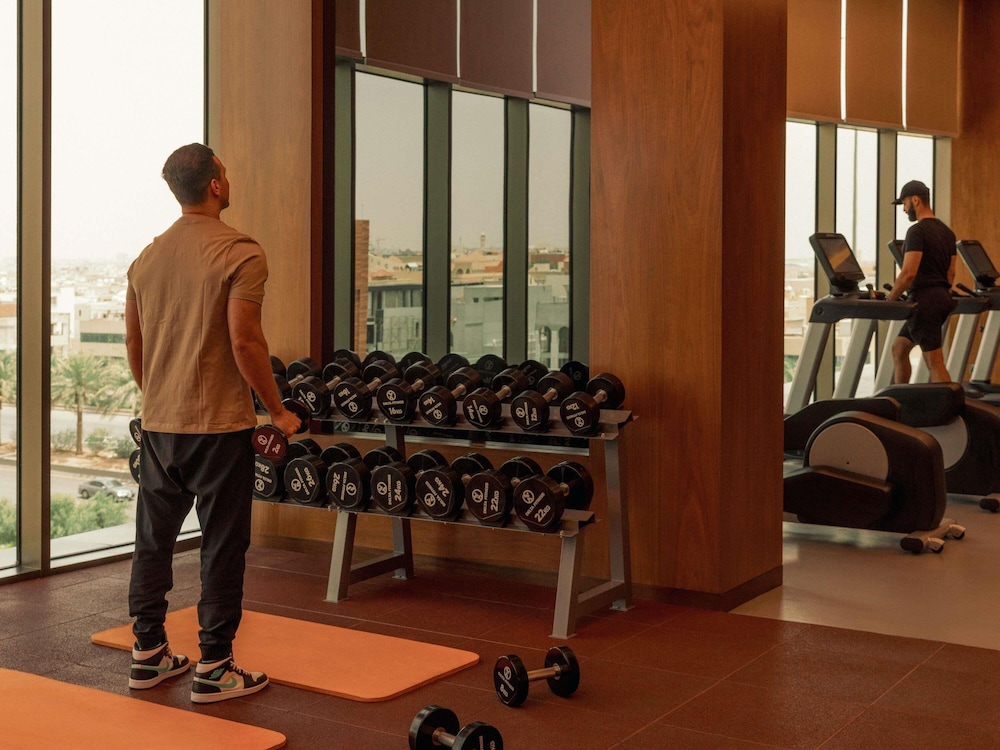 فندق وريزيدنس موفنبيك الرياض(Movenpick Hotel & Residences Riyadh) 34/57
