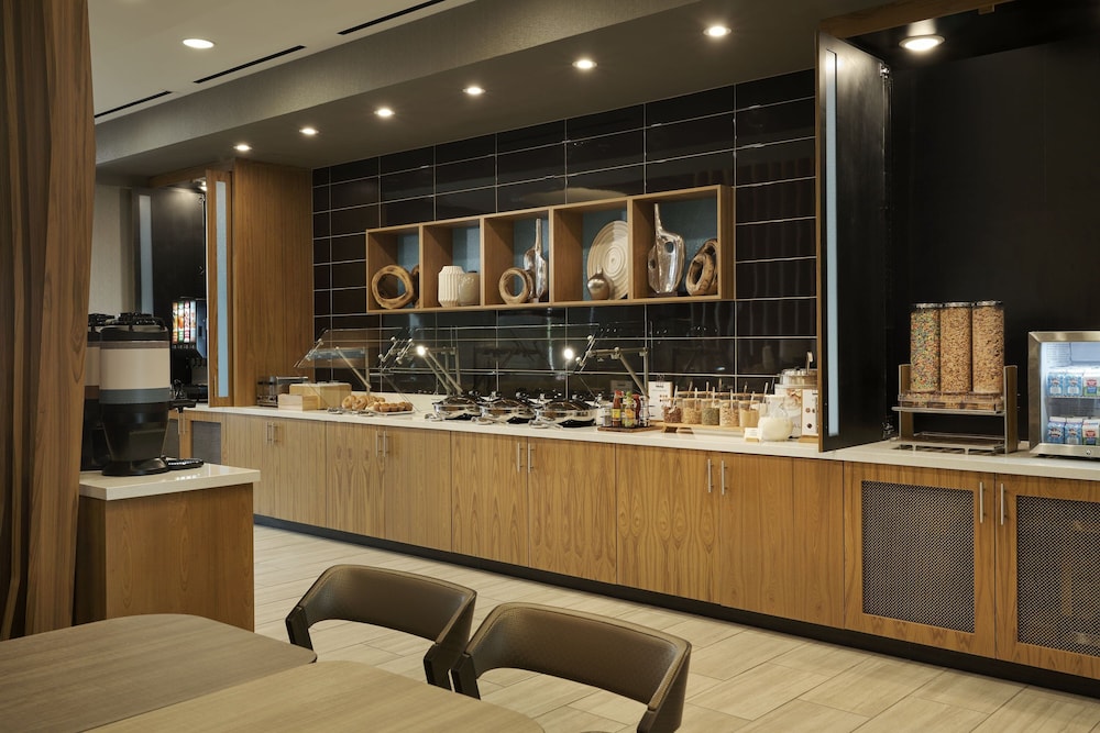 SpringHill Suites by Marriott Las Vegas Airport 18/29