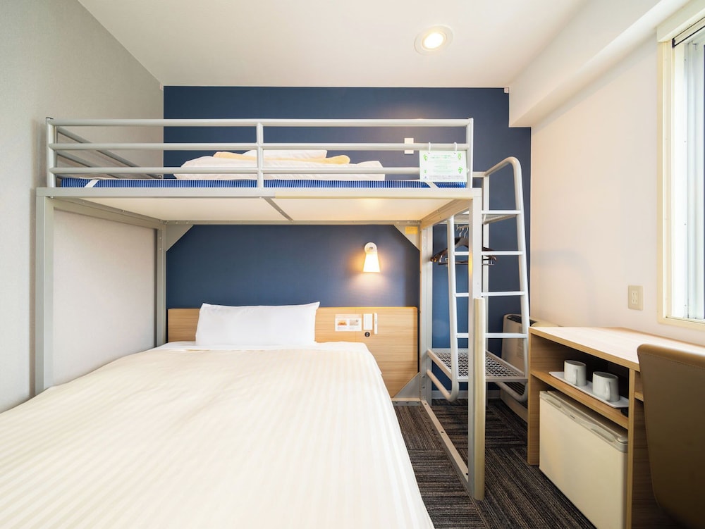 Super, Double and Bunk Bed