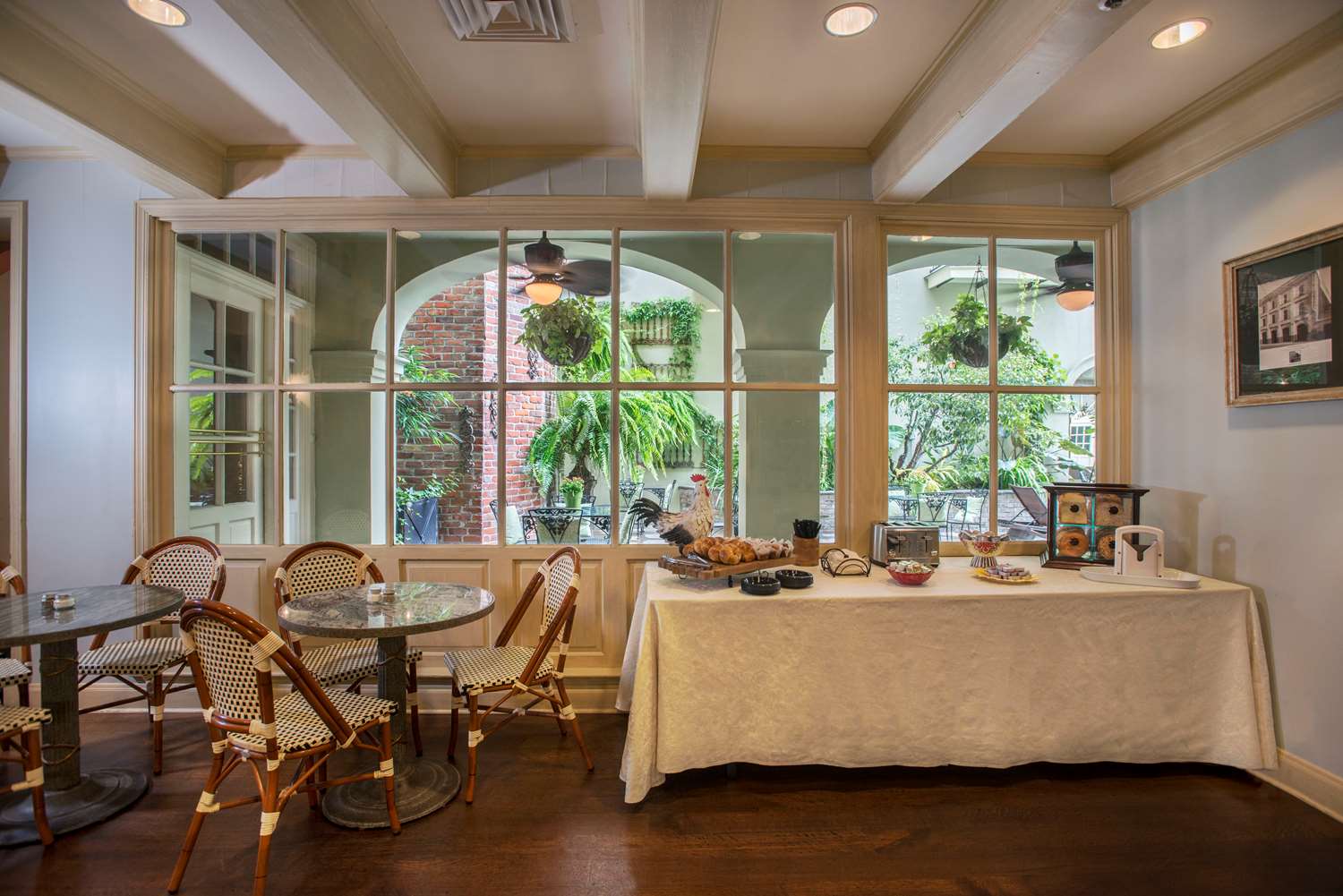 Bienville House Hotel 5/13