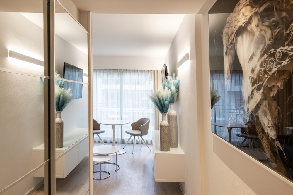 Residence Hoteliere Chambord 32/32