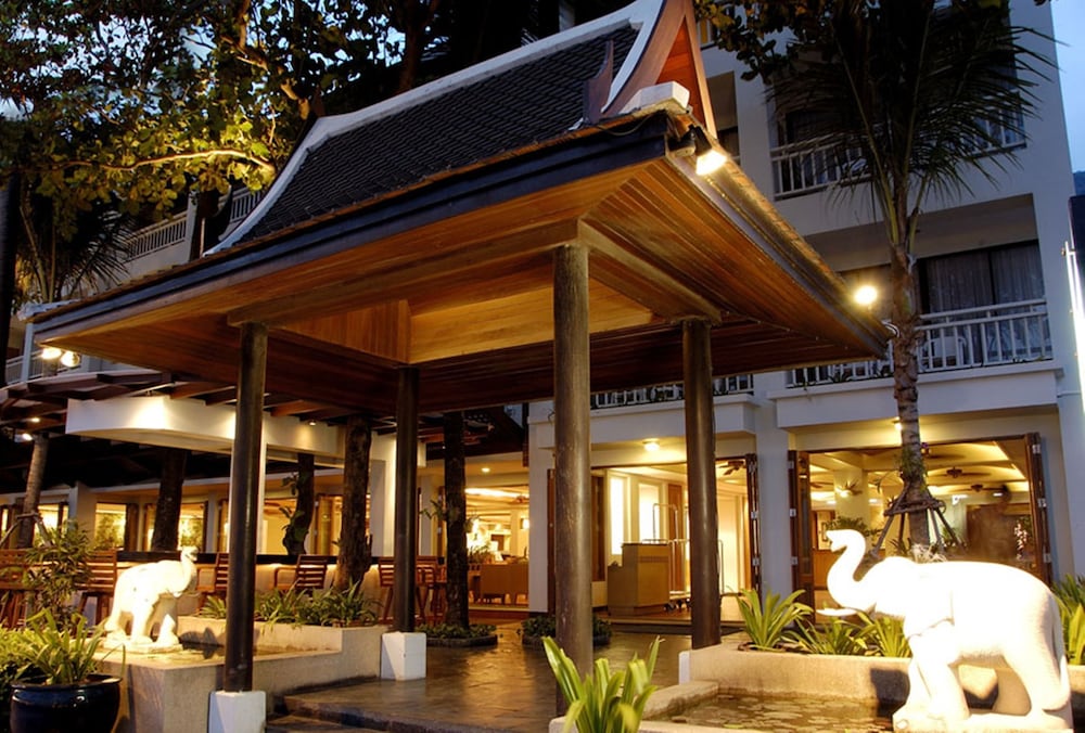 Sunset Beach Resort in PATONG BEACH