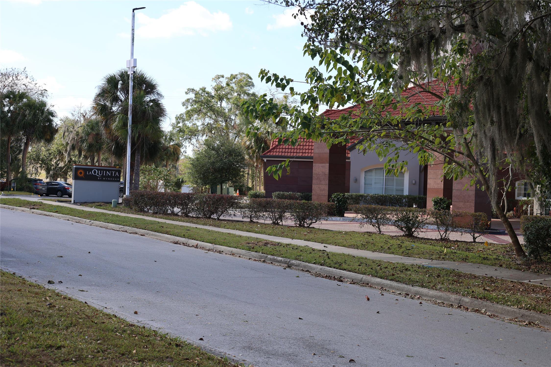 La Quinta Inn Suites Ocala 64/72