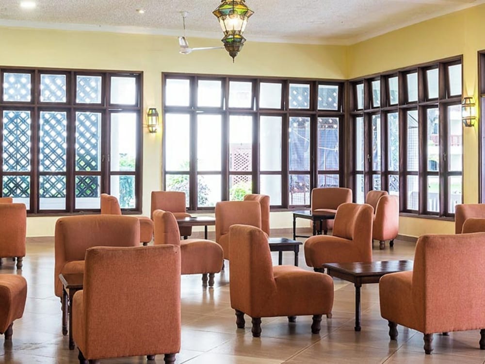 Prideinn Flamingo Beach Resort & Spa 75/76
