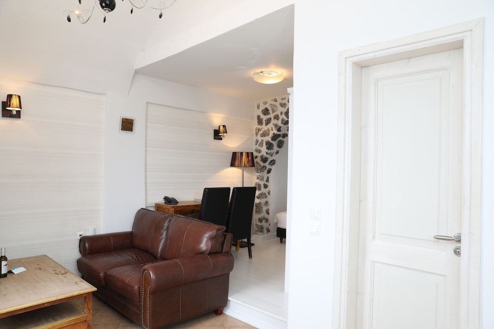 Panorama Suites 49/76