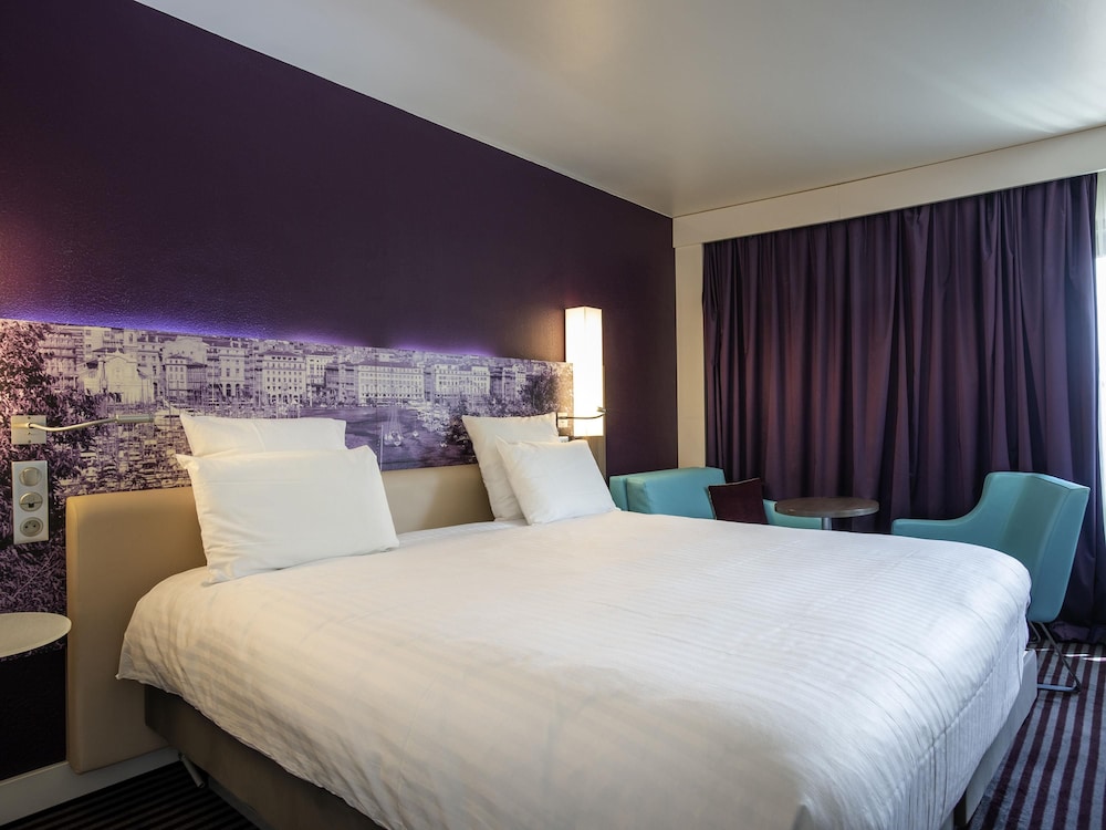 Mercure Marseille Centre Vieux Port 27/66