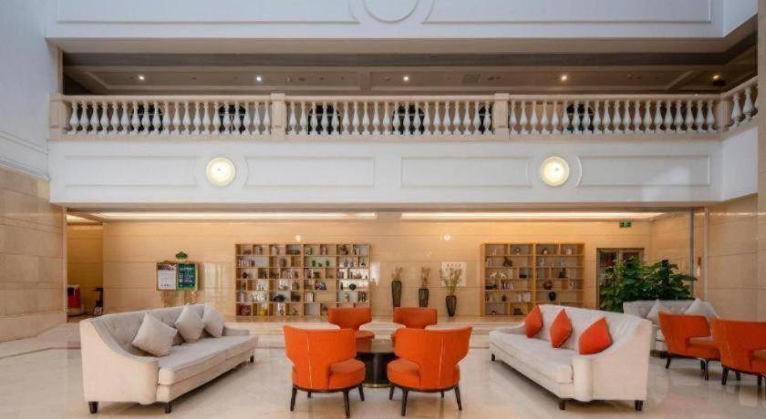 Vienna Hotel (Foshan Wenhua North Road) 31/56