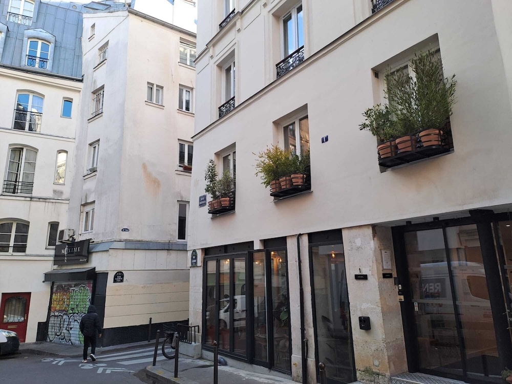 Hotel Lucien 35/43