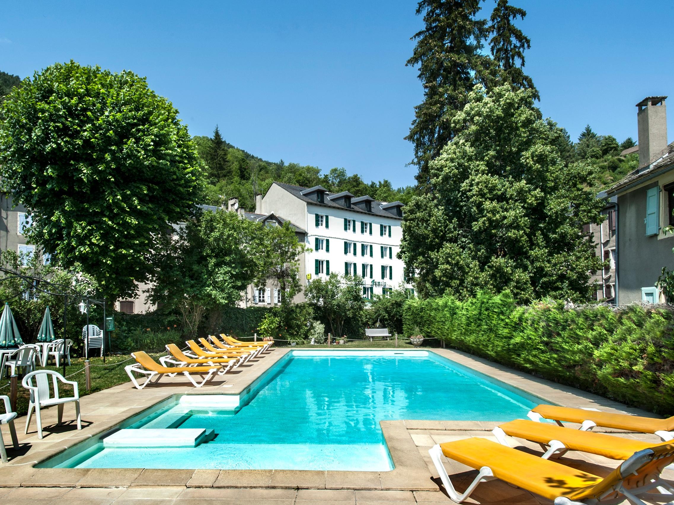 LOGIS HOTEL RESTAURANT FAMILY AND SPA 23/26