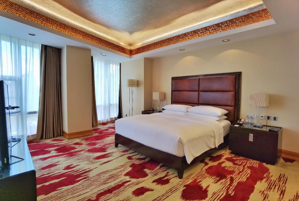 1 Bedroom, Presidential, Suite, King Bed, City View, Executive Level, High Floor