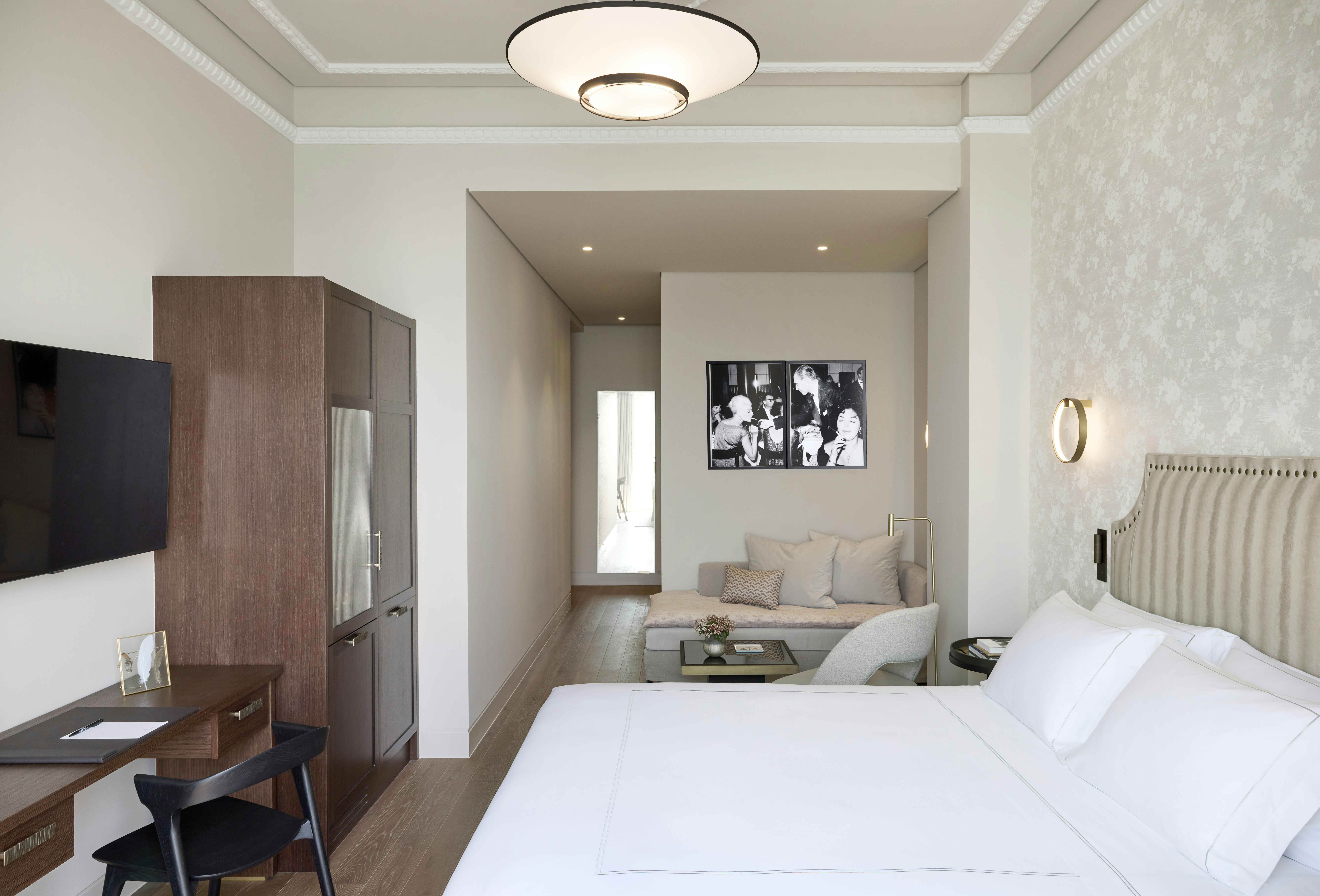 JUNIOR SUITE, SEA FRONT, BALCONY