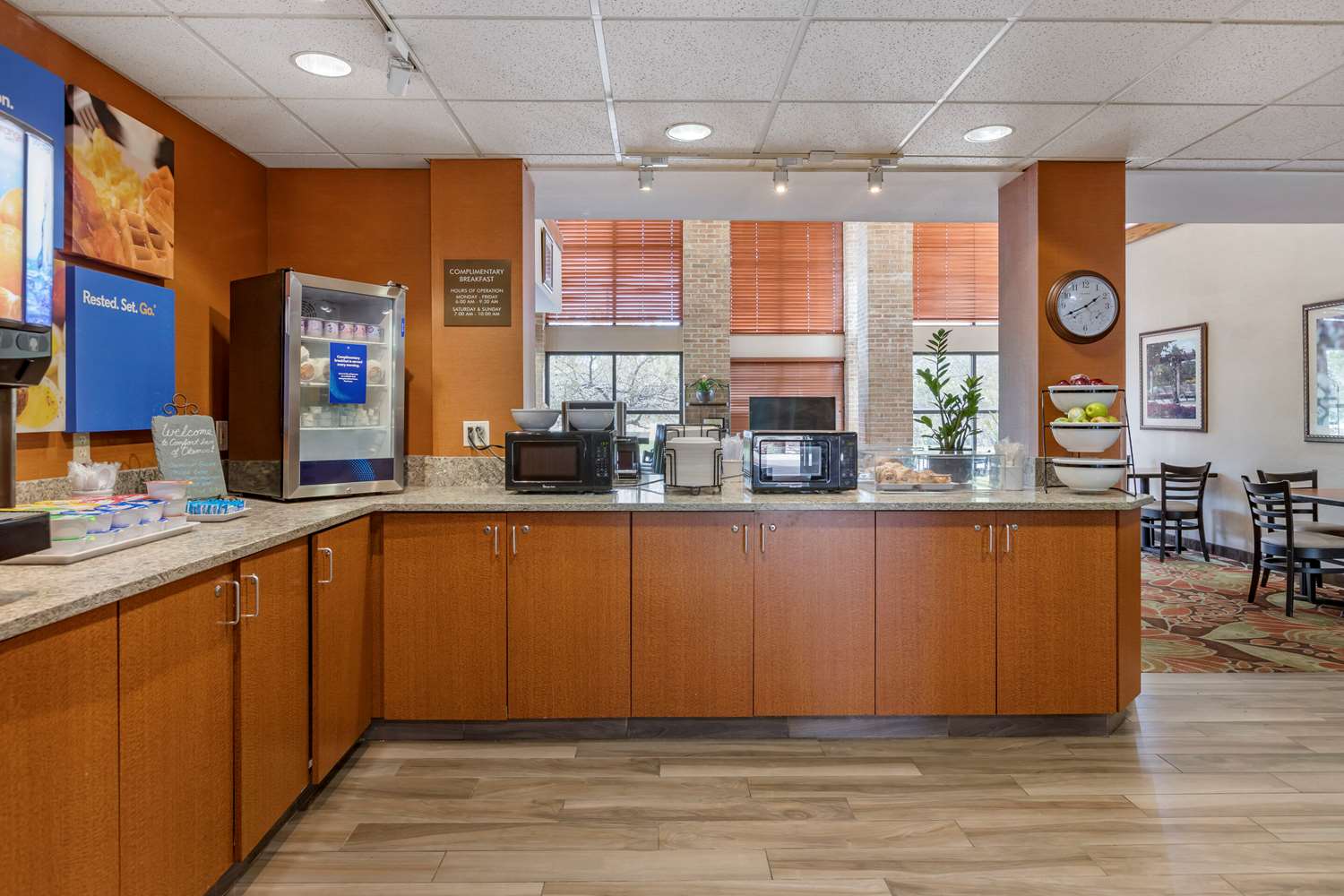 Comfort Inn Okemos - East Lansing 11/38