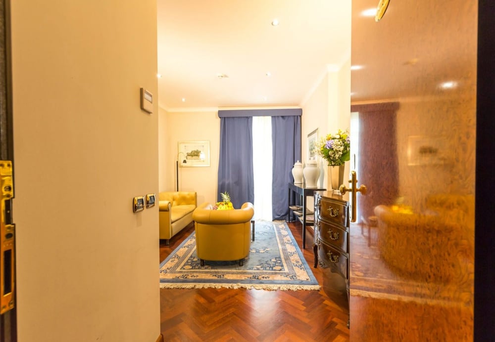 Hotel Giardino Inglese 30/44