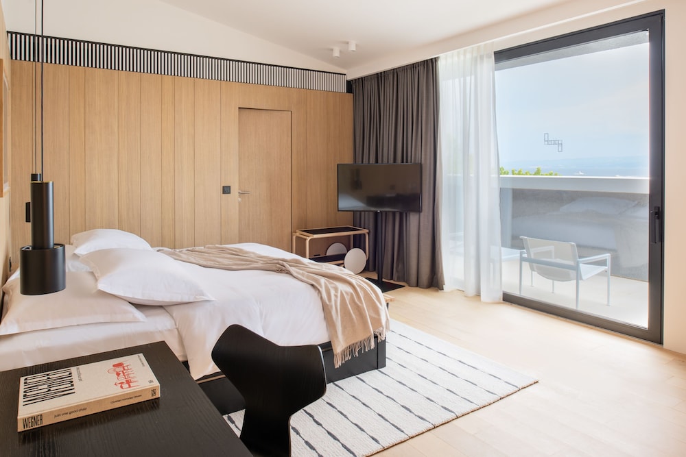 JUNIOR SUITE, SEA VIEW, TERRACE