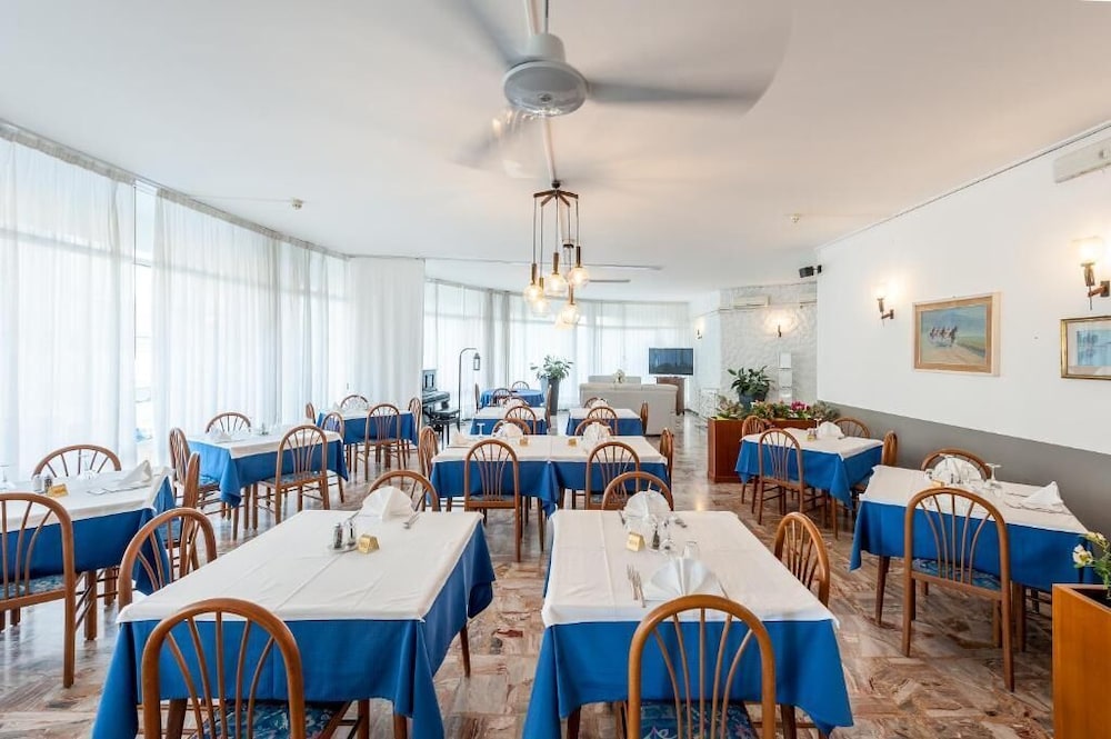 Hotel Helvetia 16/19