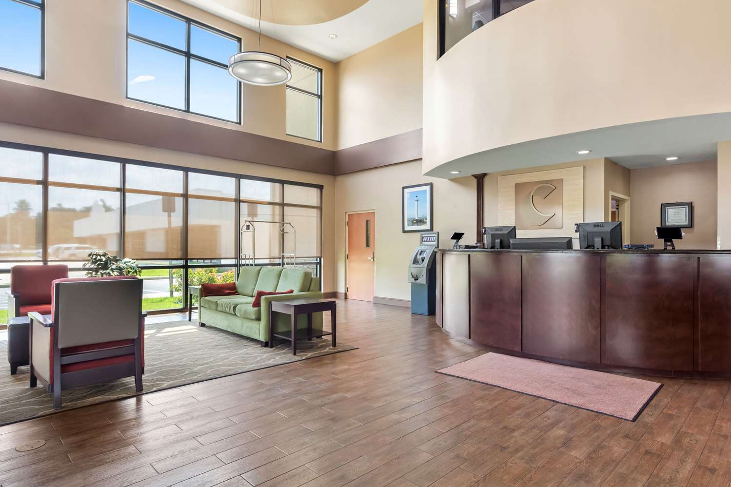 Comfort Suites Gulfport Central, MS 8/49