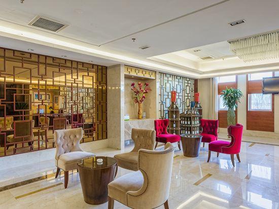 Chun Xue Four Seasons Hotel 44/57