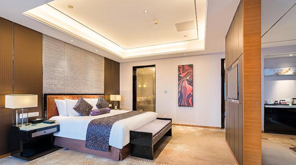 New Century Grand Hotel Siyang 10/27