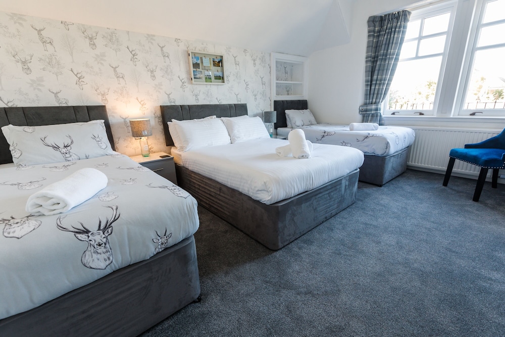 City, Quadruple, Double and Twin Beds