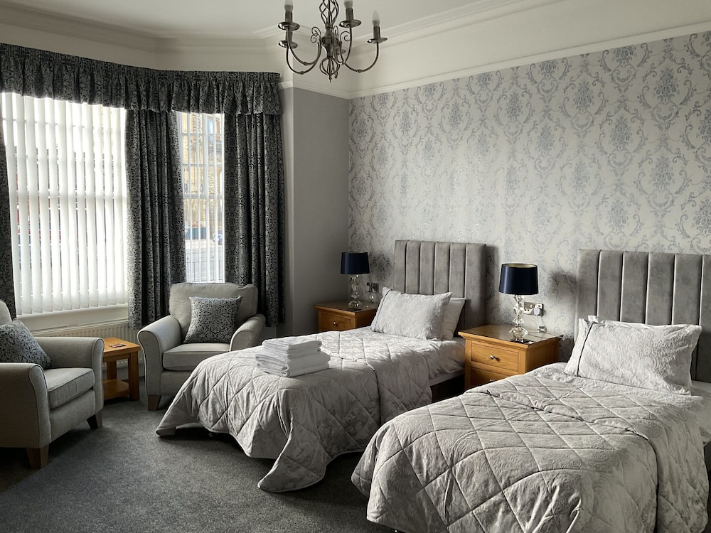 Room, Twin Beds, Bath and Shower