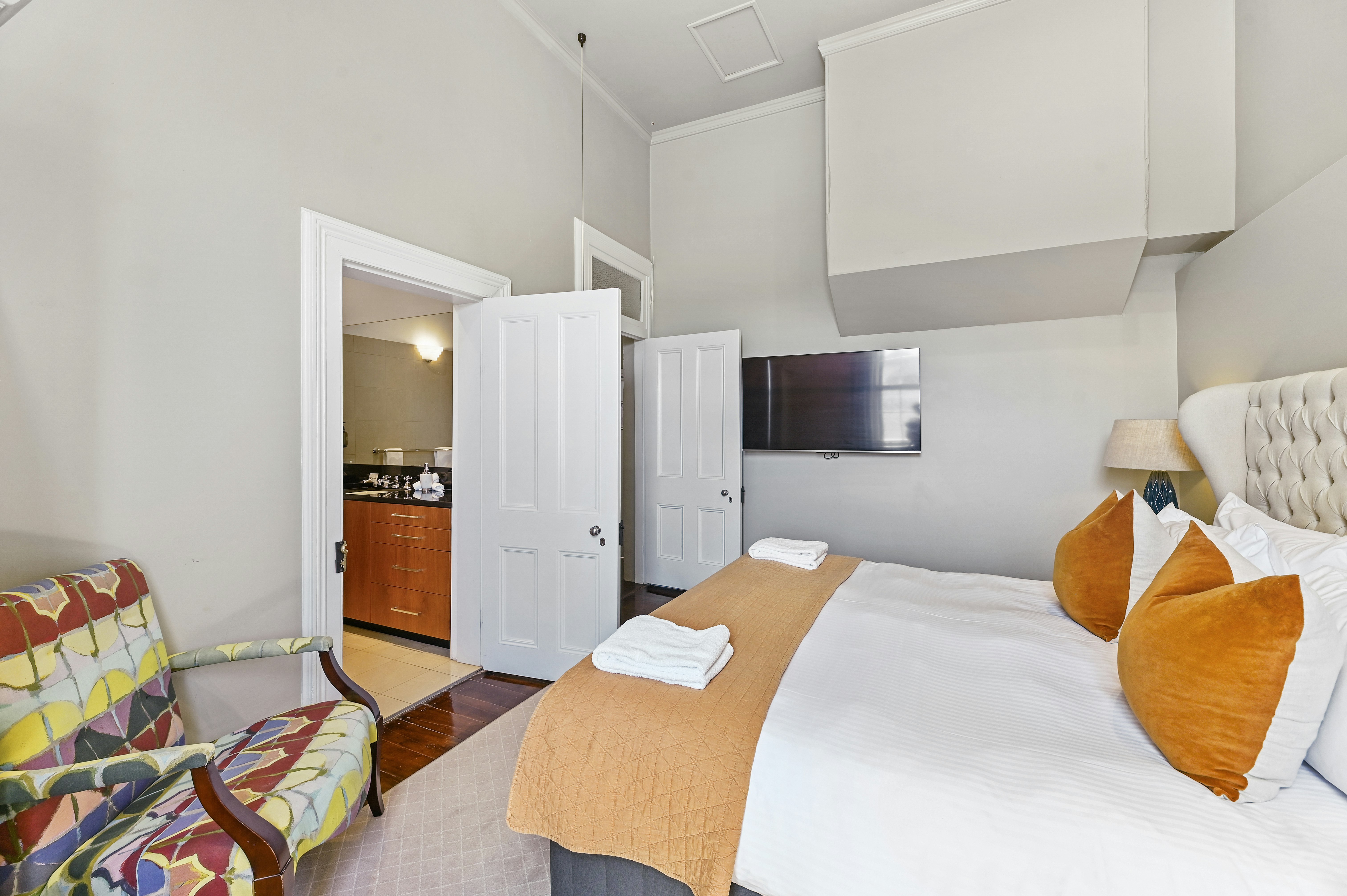 The Houston Hotel 13/33