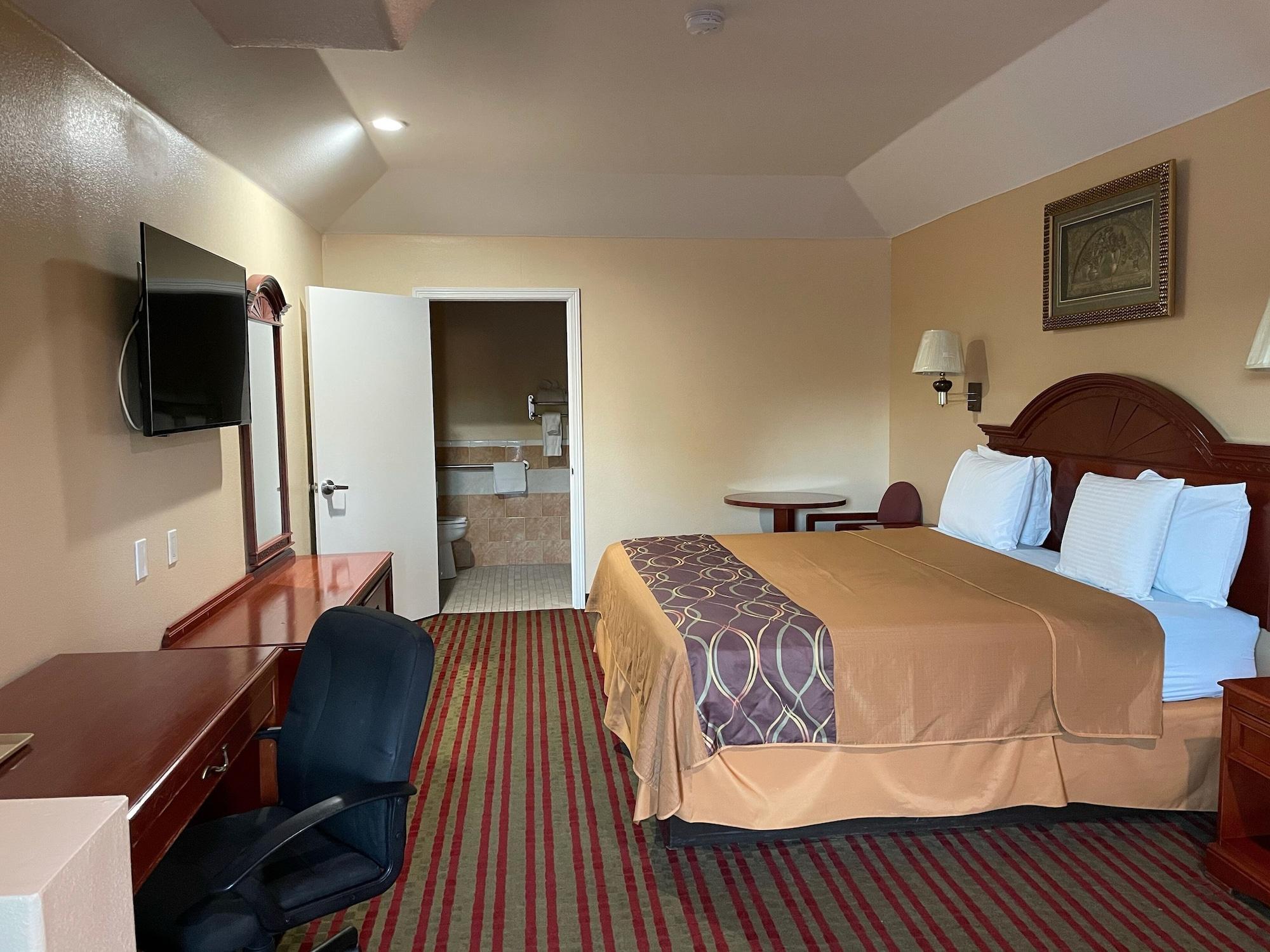 Porter Executive Inn & Suites 3/12
