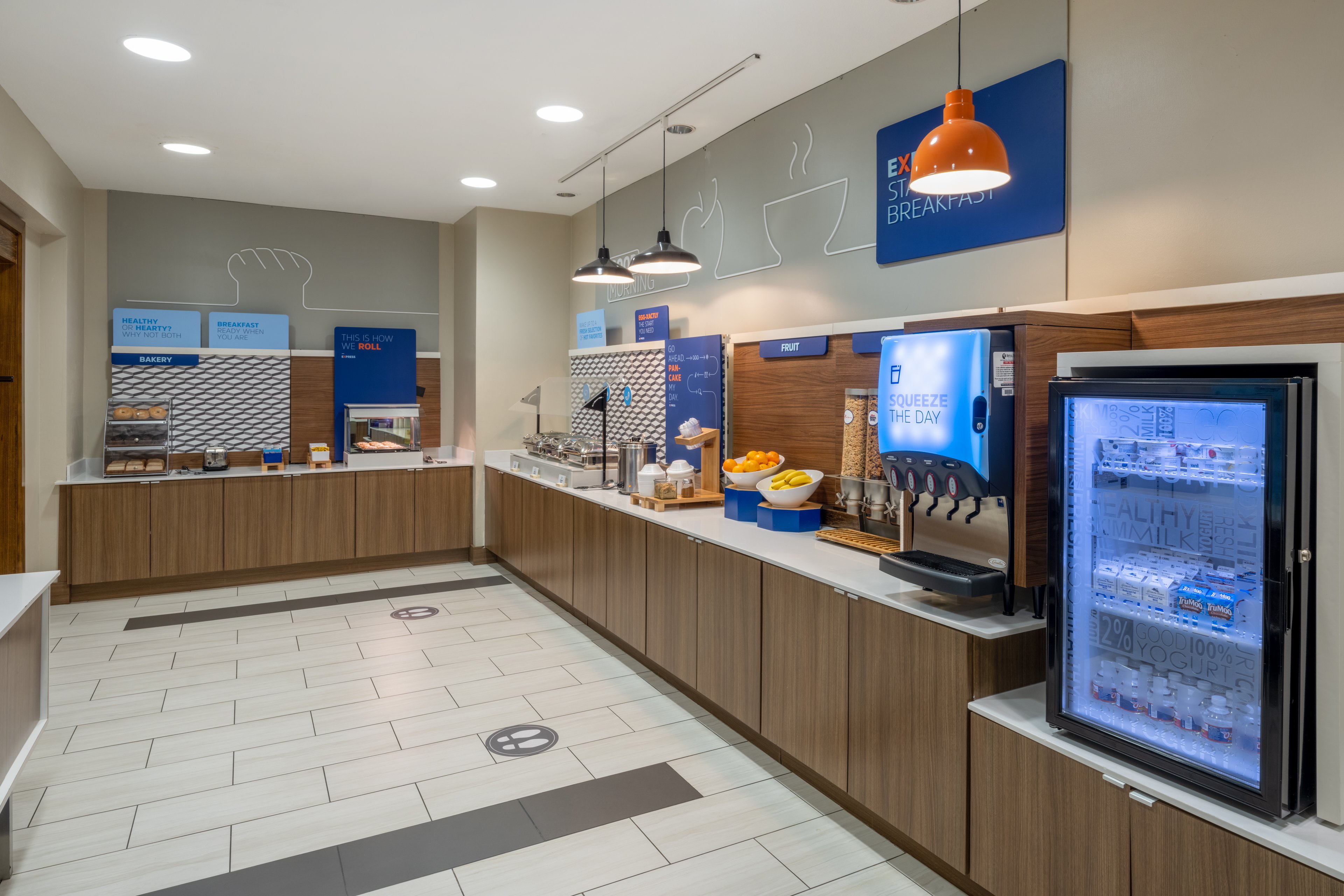 Holiday Inn Express & Suites Dallas East - Fair Park 6/32