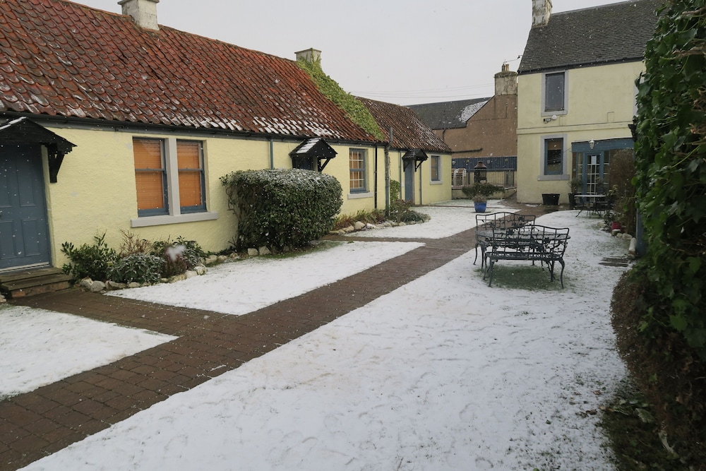 The Inn at Lathones 64/72