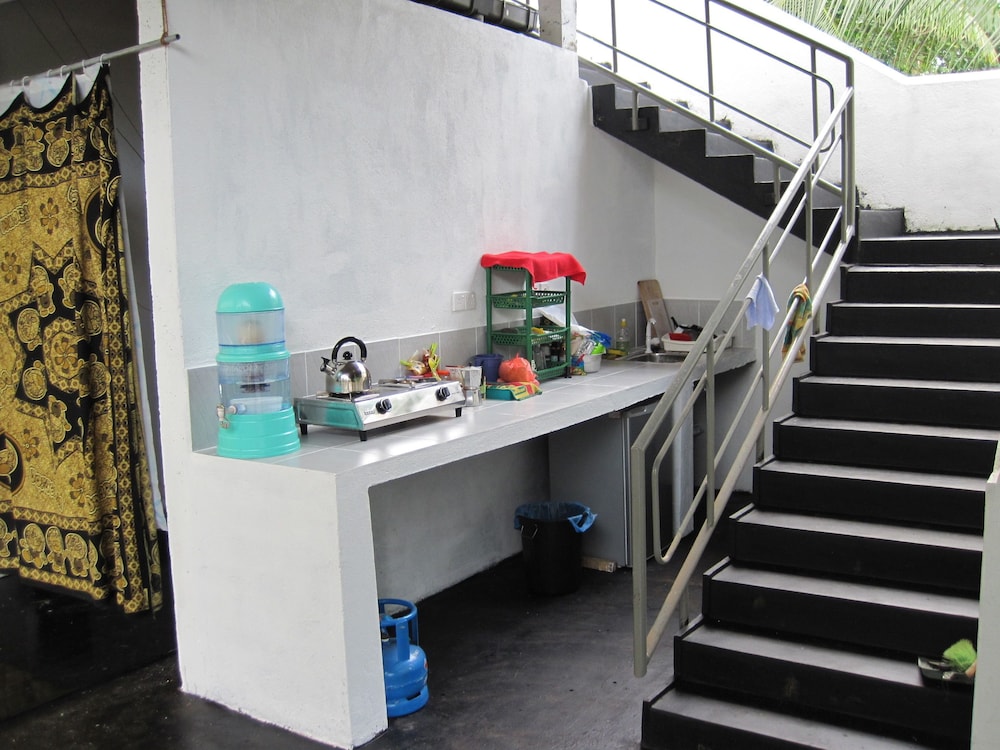 Jungleside House 30/50