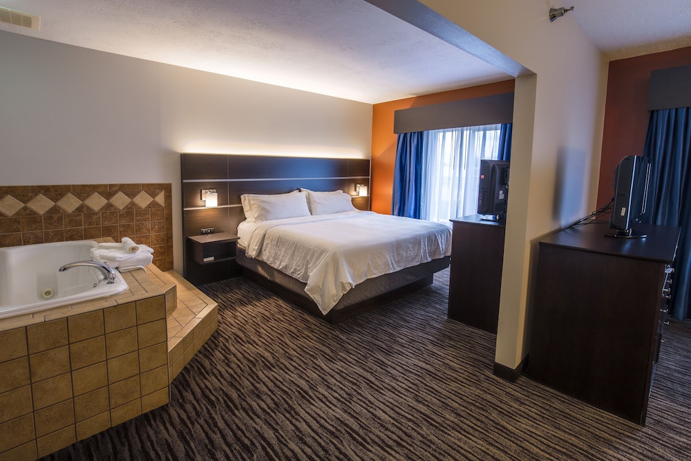 Holiday Inn Express Hotel & Suites Sioux Falls-Brandon, an IHG Hotel 7/41
