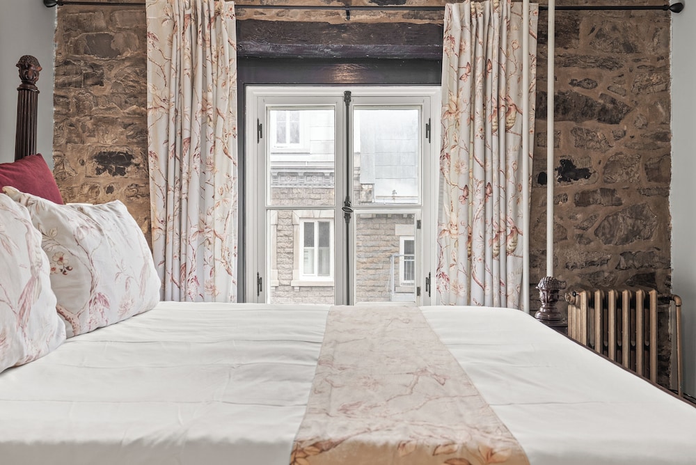 Hotel Le Clos Saint-Louis 8/50