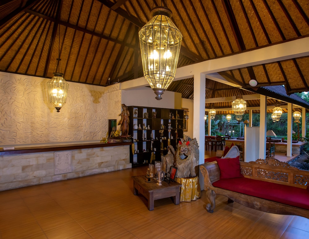 GREEN FIELD HOTEL AND BUNGALOW 30/50