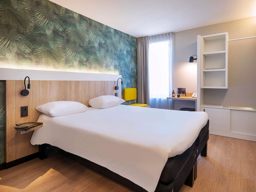 Ibis Brussels Waterloo 26/79