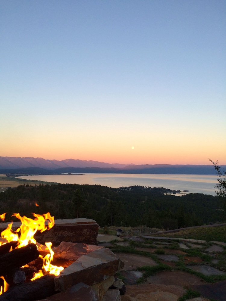 Coyote Bluff Estate 46/48