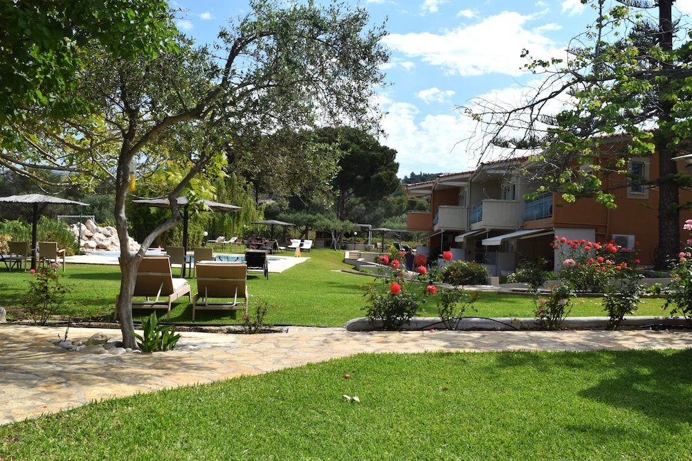 Simatos Apartments & Studios 38/50