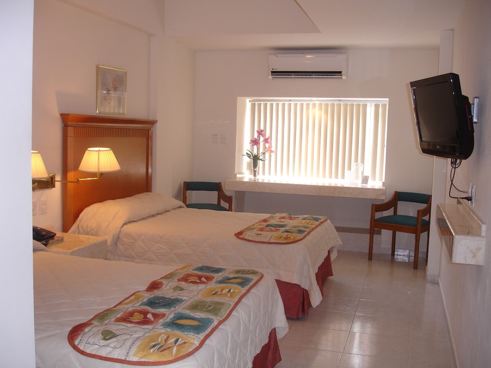 Hotel Suites Nader 13/33