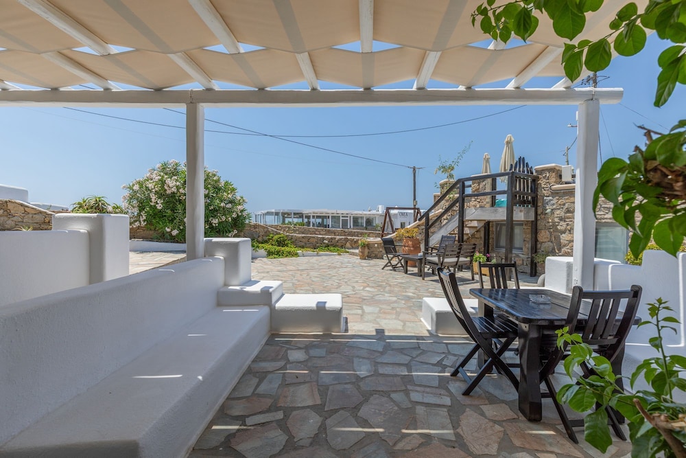 Villa Konstantin Rooms & Suites 28/48