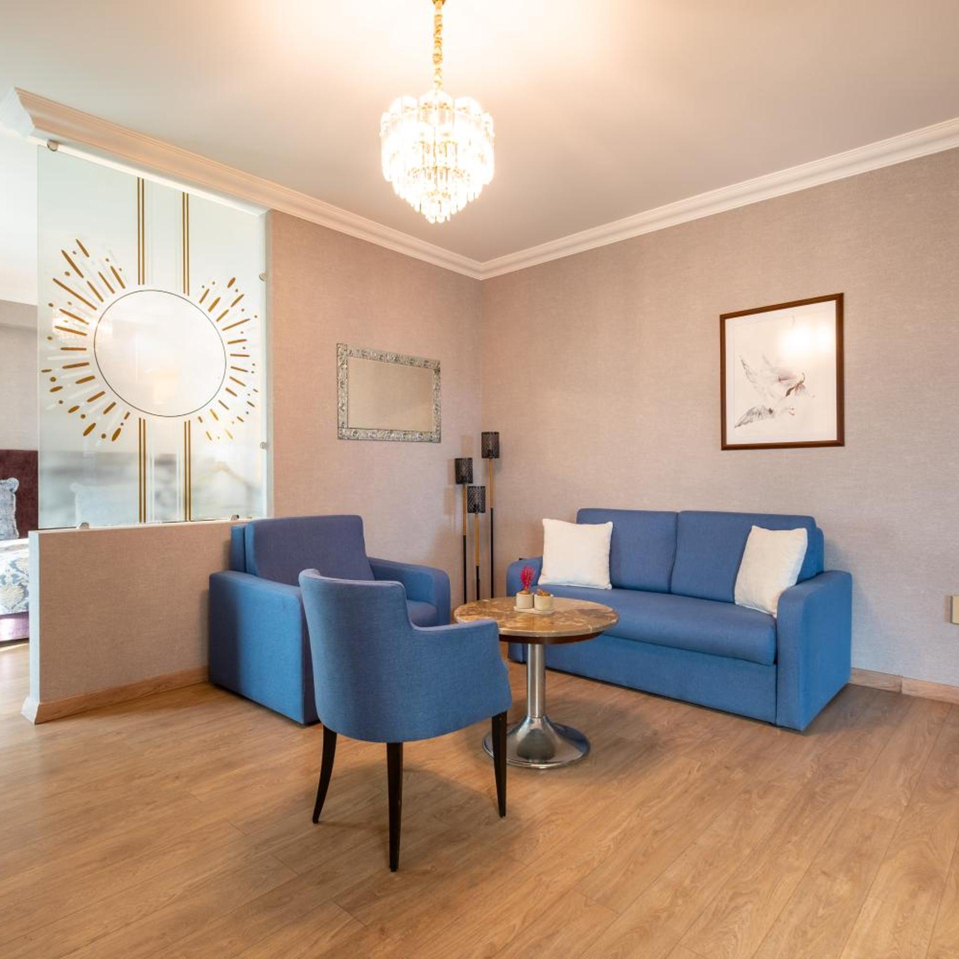 Ener Old Castle Resort Hotel 43/63