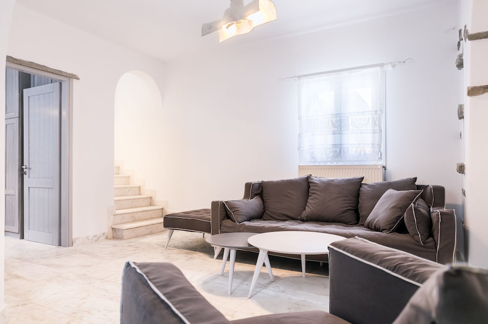 Imarkellis Boutique Villas 26/47