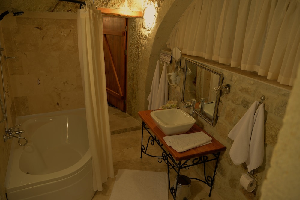 Canyon Cave Hotel 23/69