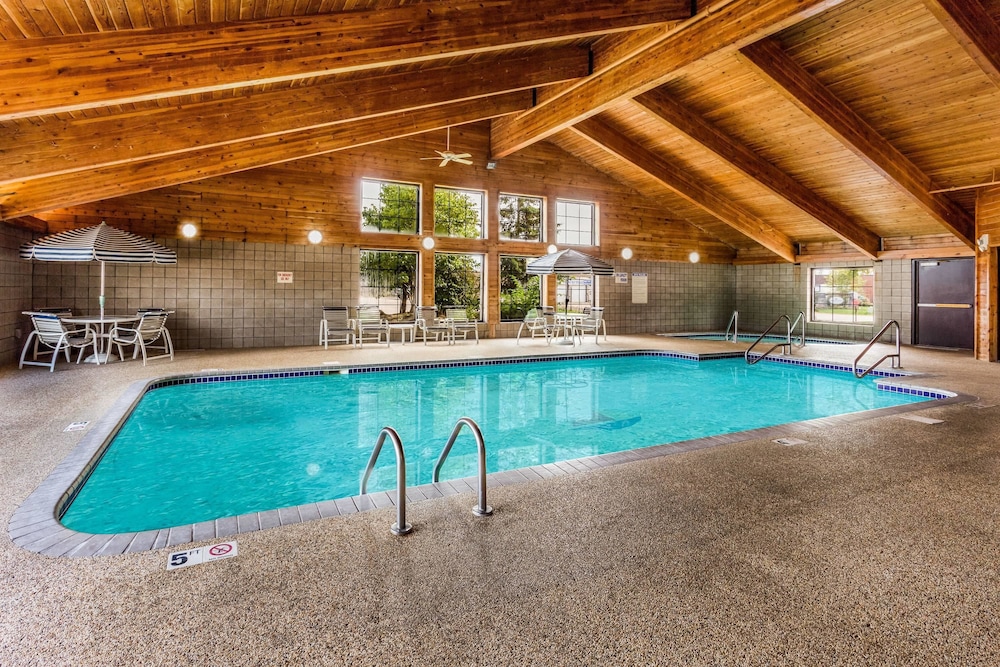 Americinn By Wyndham Hotel And Suites Long Lake 1/50