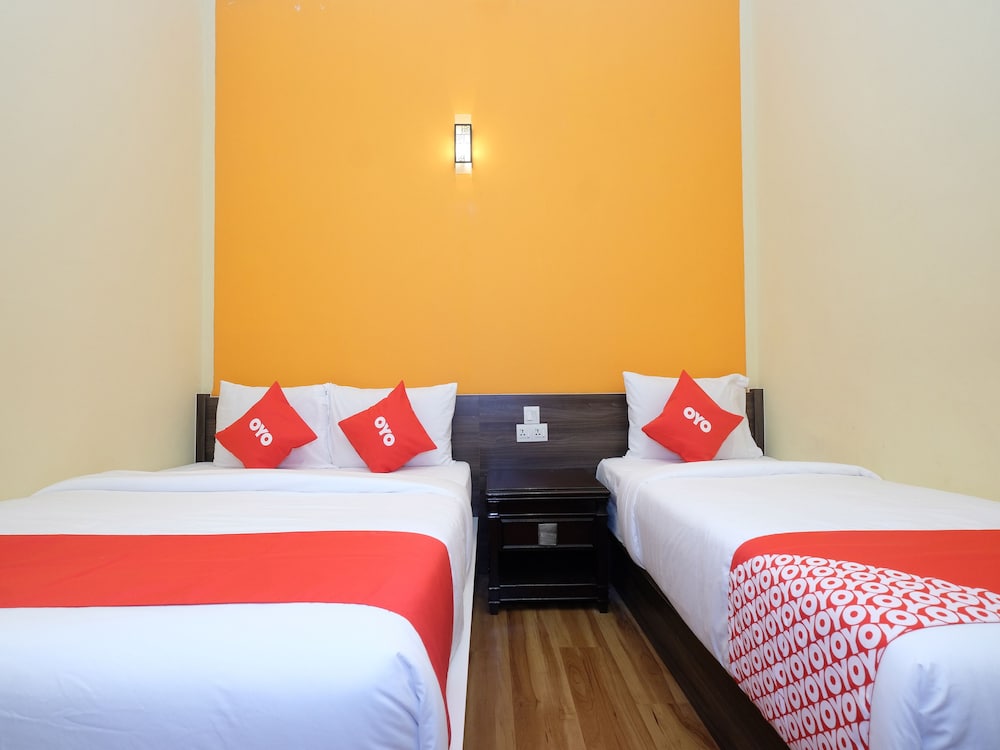OYO 44029 Tudor Home Inn 7/21