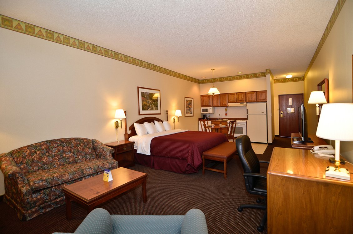 Best Western Plus Gold Country Inn 33/49
